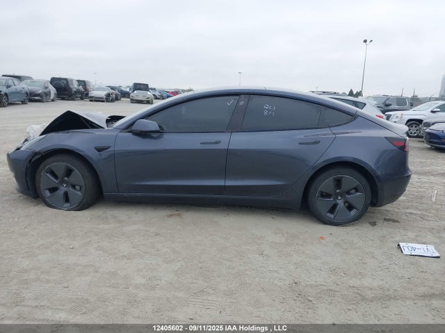 5YJ3E1EBXNF277990 Tesla MODEL 3