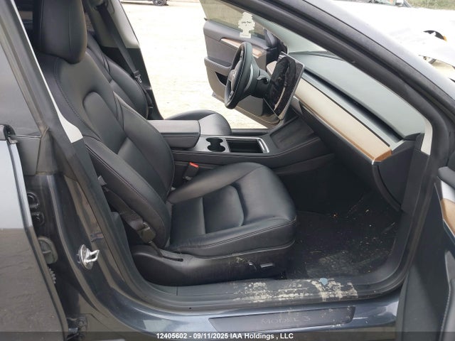 5YJ3E1EBXNF277990 Tesla MODEL 3