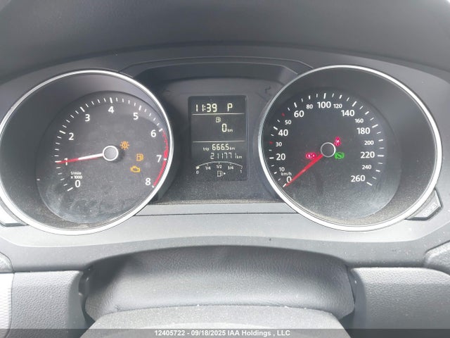 3VW2K7AJ4FM308133 Volkswagen 2015