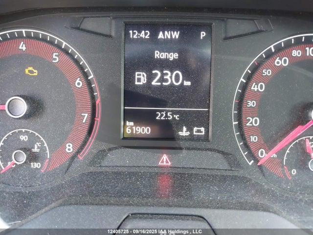 3VWE57BU2KM263605 Volkswagen 1.8 tsi
