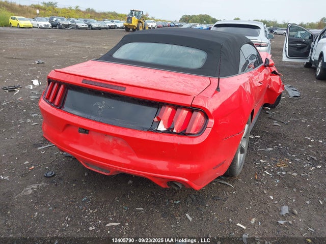 1FATP8EM7G5313388 Ford 2016
