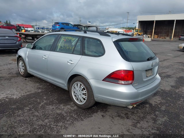 3VWPX7AJ7EM612935 Volkswagen JETTA SPORTWAGEN