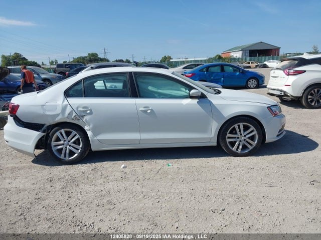 3VWL17AJ0HM415612 Volkswagen 1.8 tsi