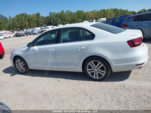 3VWL17AJ0HM415612 Volkswagen 1.8 tsi
