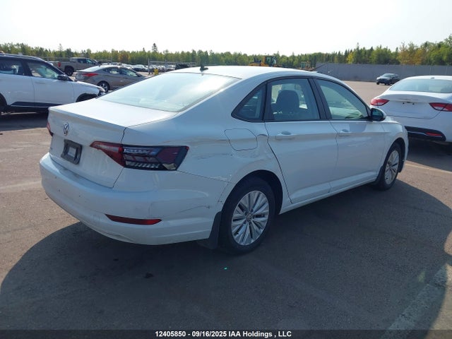 3VWC57BUXKM031647 Volkswagen 1.4 tsi