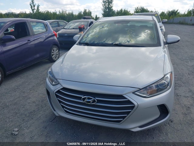 Hyundai Elantra 2017 5NPD74LF3HH137906 Image 12