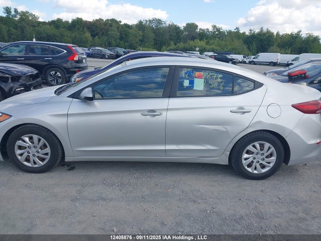 Hyundai Elantra 2017 5NPD74LF3HH137906 Image 14