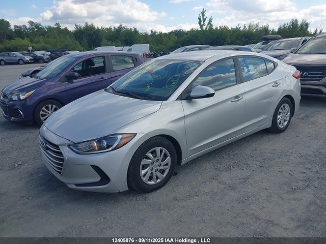 Hyundai Elantra 2017 5NPD74LF3HH137906 Image 2