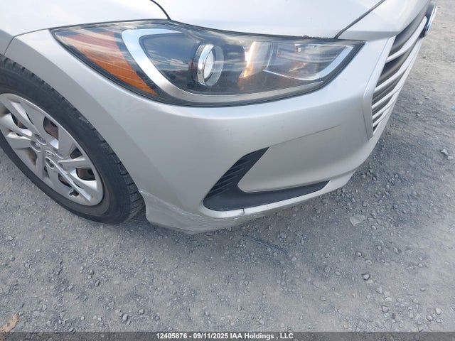Hyundai Elantra 2017 5NPD74LF3HH137906 Image 21