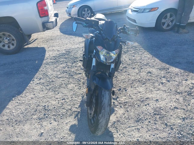 Kawasaki Z650 2017 JKAEREG10HDA01111 Image 5