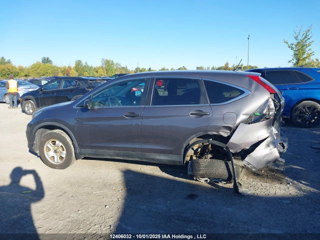 2HKRM4H38GH132910 Honda CR-V LX