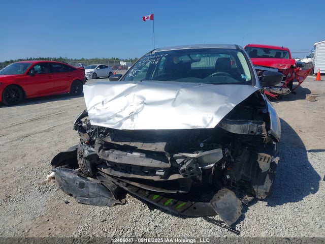 1FADP3E2XFL352119 Ford 2015