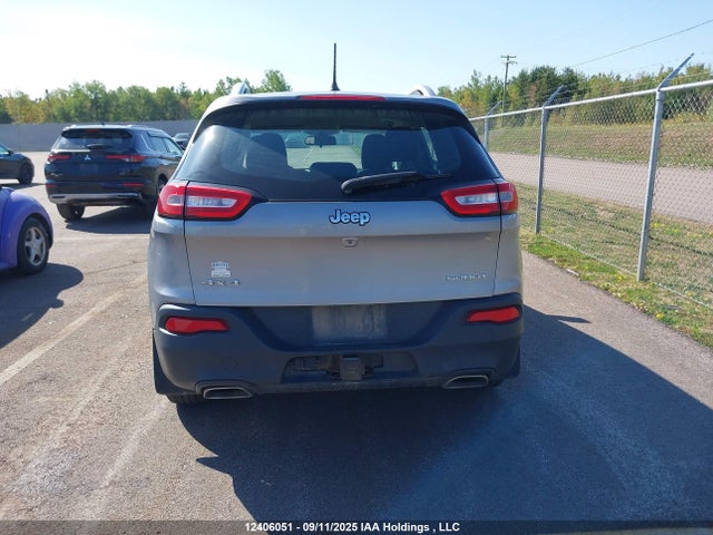 1C4PJMAS9FW646047 Jeep Cherokee