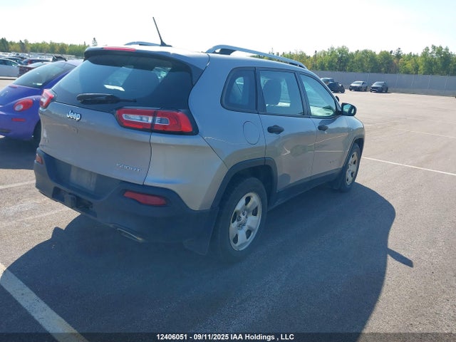1C4PJMAS9FW646047 Jeep Cherokee