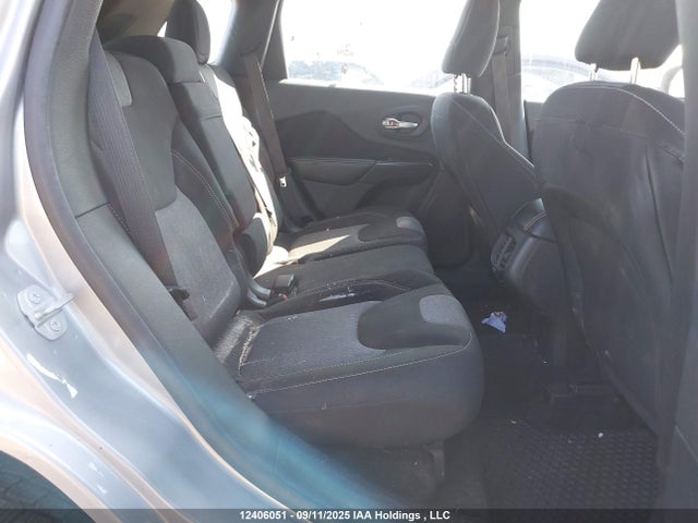 1C4PJMAS9FW646047 Jeep Cherokee