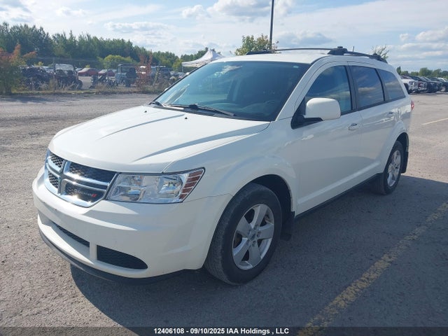 Dodge 2019 2019 3C4PDCAB6KT852363 Image 2