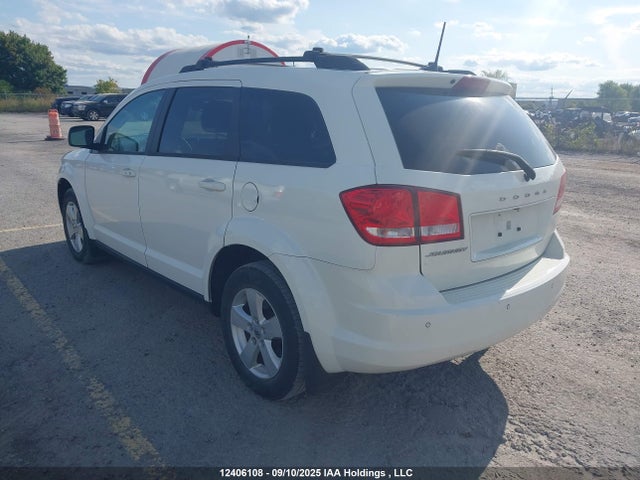 Dodge 2019 2019 3C4PDCAB6KT852363 Image 3