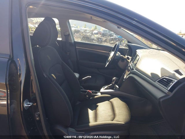 KMHD84LF9HU143000 Hyundai Elantra