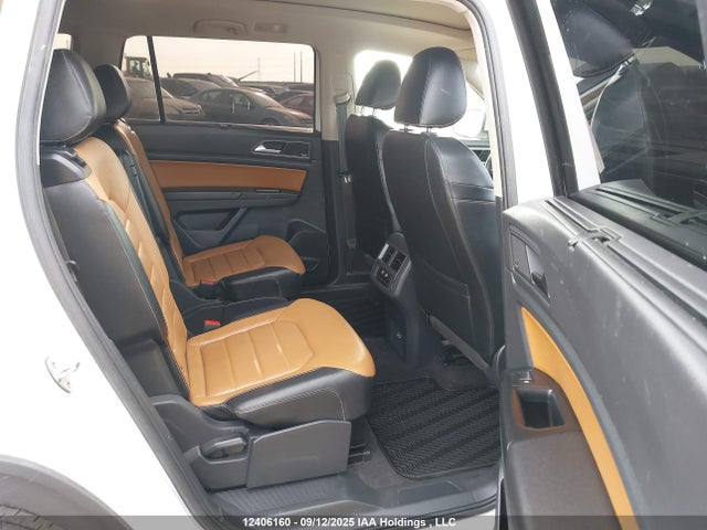 Volkswagen fsi 2019 1V2TR2CA9KC598317 Image 8