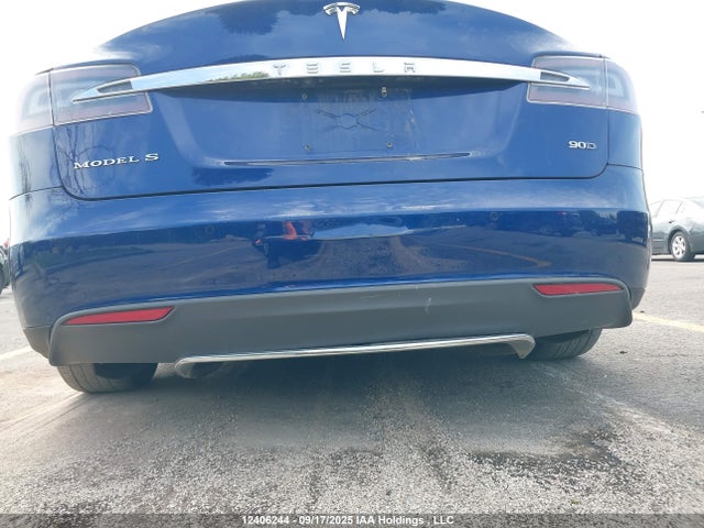 Tesla 3 phase a/c induction (dual motor) 2016 5YJSA1E20GF136615 Image 22
