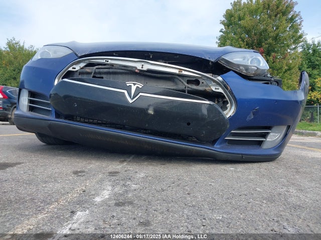 Tesla 3 phase a/c induction (dual motor) 2016 5YJSA1E20GF136615 Image 6
