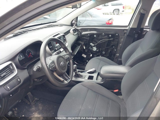 5XYPG4A3XHG318188 KIA Sorento