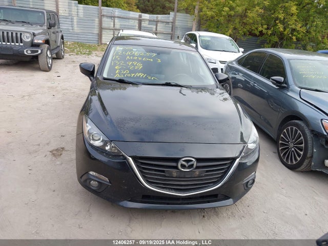3MZBM1V74FM132996 Mazda pe