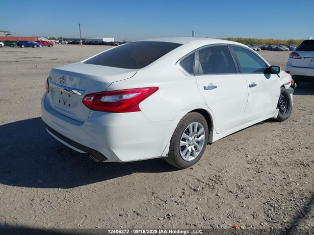 1N4AL3AP0HN339564 Nissan 2017