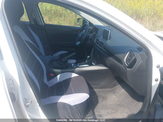 3MZBM1L70FM212010 Mazda pe