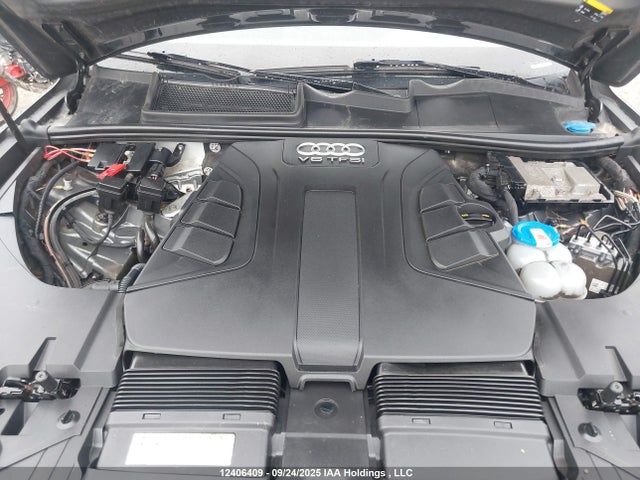 Audi Q7 2017 WA1LAAF72HD016302 Image 10