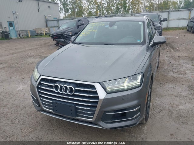 Audi Q7 2017 WA1LAAF72HD016302 Image 6