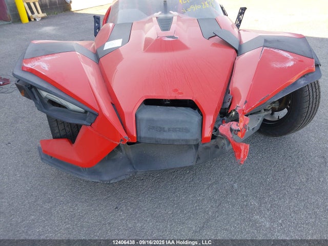 Polaris Slingshot 2015 57XAAPFA5F5102875 Image 18