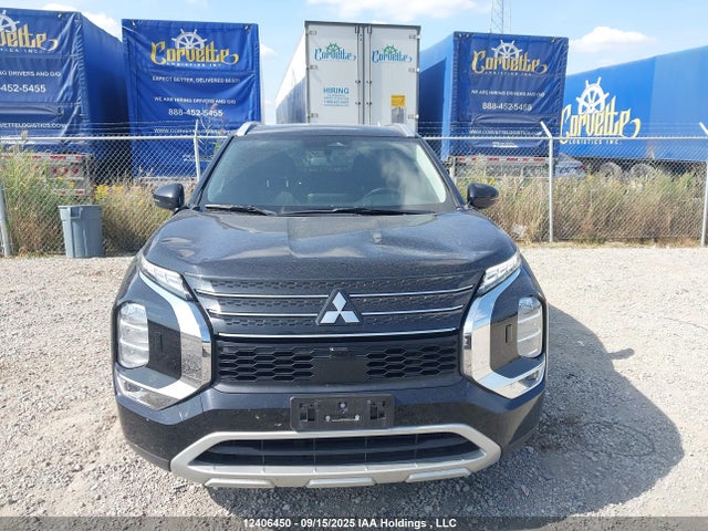 JA4J4VA83RZ612559 Mitsubishi Outlander