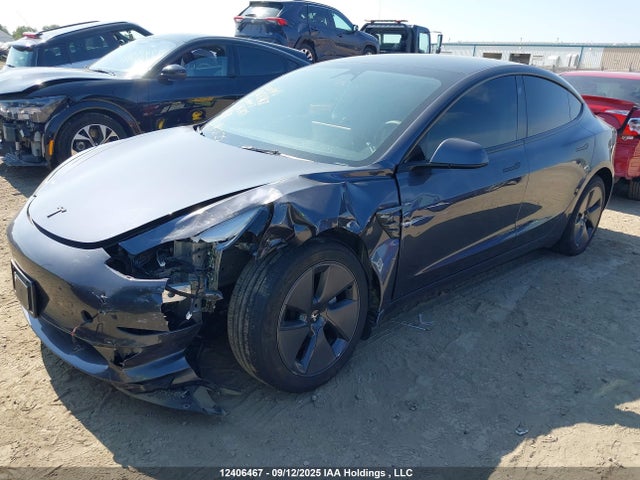 5YJ3E1EA8PF696785 Tesla MODEL 3