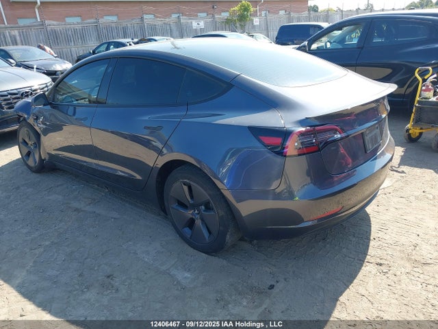 5YJ3E1EA8PF696785 Tesla MODEL 3