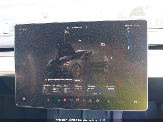5YJ3E1EA8PF696785 Tesla MODEL 3