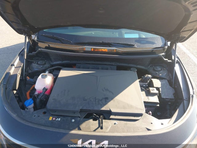 KIA Niro 2024 KNDCT3L12R5121008 Image 10