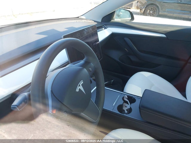 5YJ3E1EA5NF203450 Tesla MODEL 3