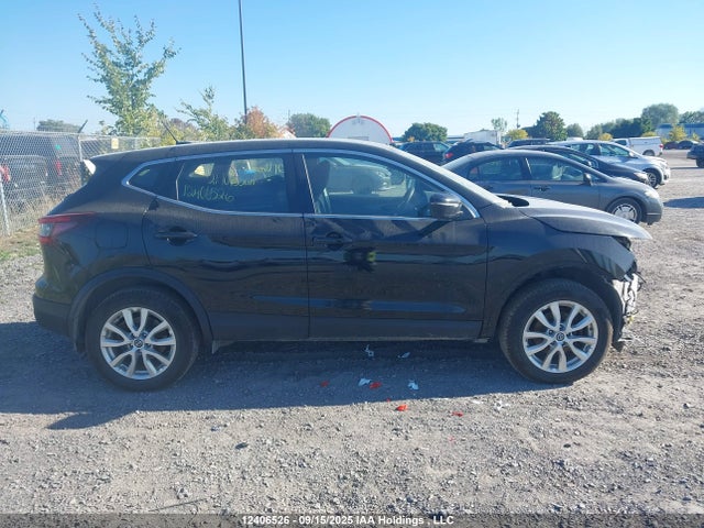 JN1BJ1AV2MW316317 Nissan ROGUE SPORT