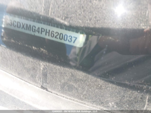 2C3CDXMG4PH620037 Dodge 2023