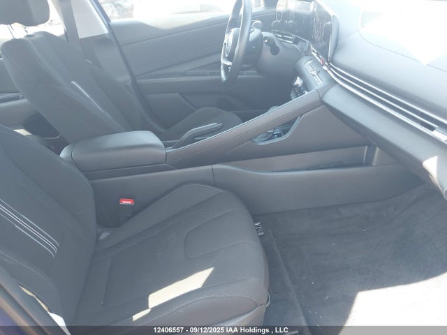 KMHLM4AG2PU530442 Hyundai ELANTRA SEL