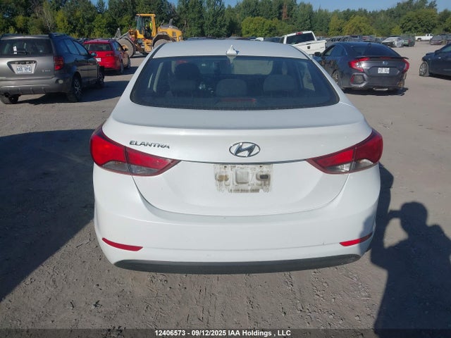 Aukcja sprzedaży 2016 Hyundai Elantra, vin: 5NPDH4AE4GH697097, numer aukcji: 12406573