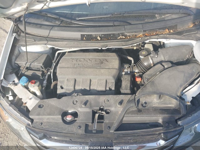 2015 Honda Odyssey Exl მანქანა იყიდება აუქციონზე, vin: 5FNRL5H6XFB506546, აუქციონის ნომერი: 12406724