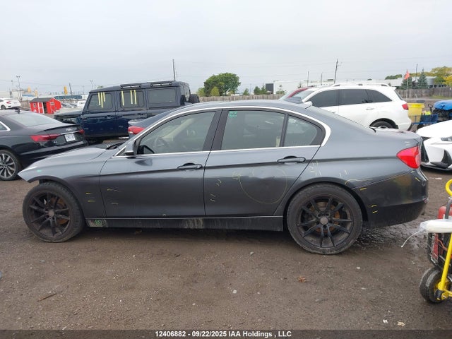 BMW 2014 2014 WBA3C3C56EF985452 Image 15