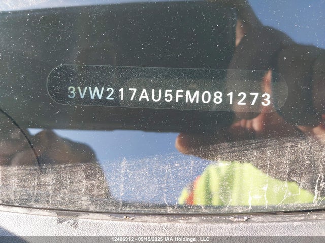 3VW217AU5FM081273 Volkswagen Golf