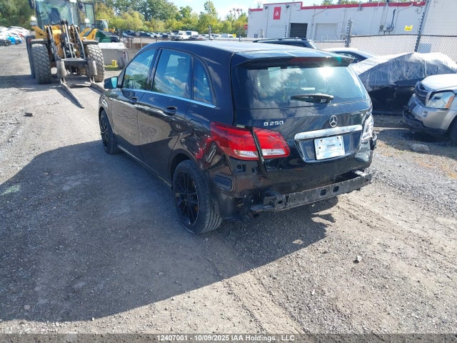 WDDMH4GB4GJ403210 Mercedes-Benz B-Class