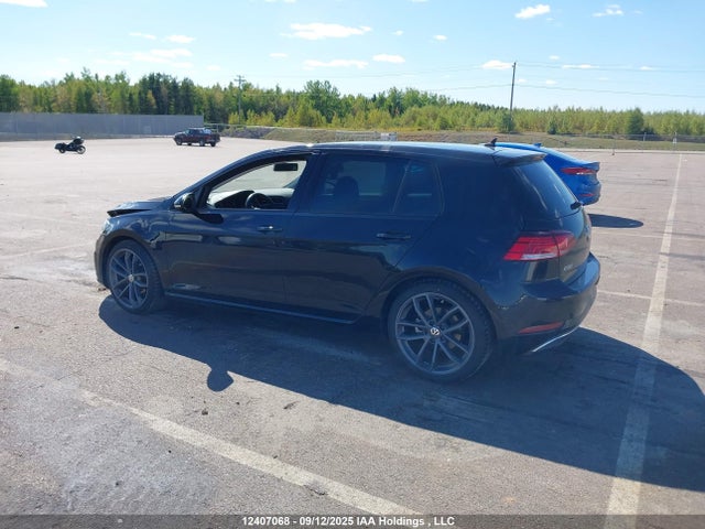 3VWB17AU2JM289507 Volkswagen Golf