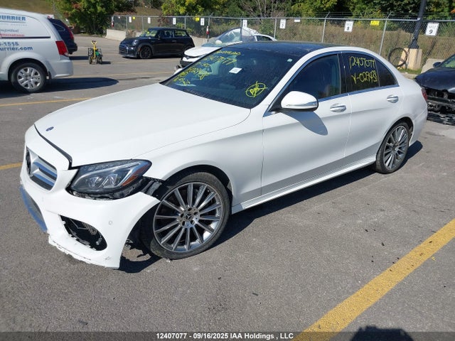 55SWF6GB3FU029438 Mercedes-Benz C-Class
