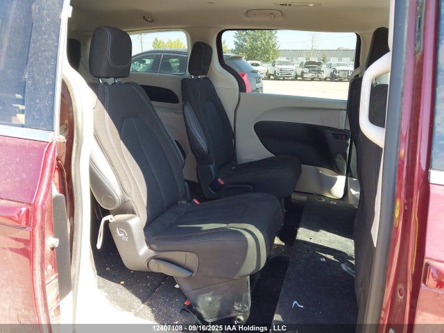 2C4RC1ZG0NR125291 Chrysler grand caravan