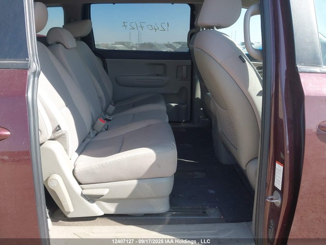 KNDMB5C11H6322426 KIA Sedona